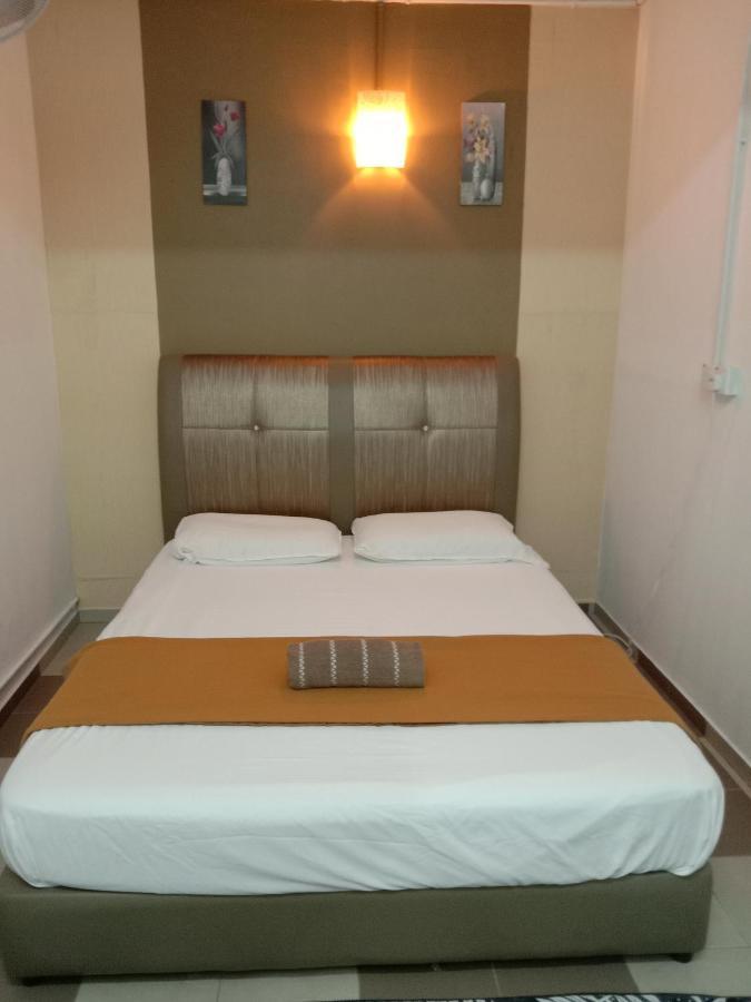 Ulfah Hotel Mersing Zewnętrze zdjęcie